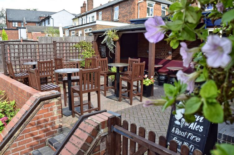 The Queen's Head, Wordsley