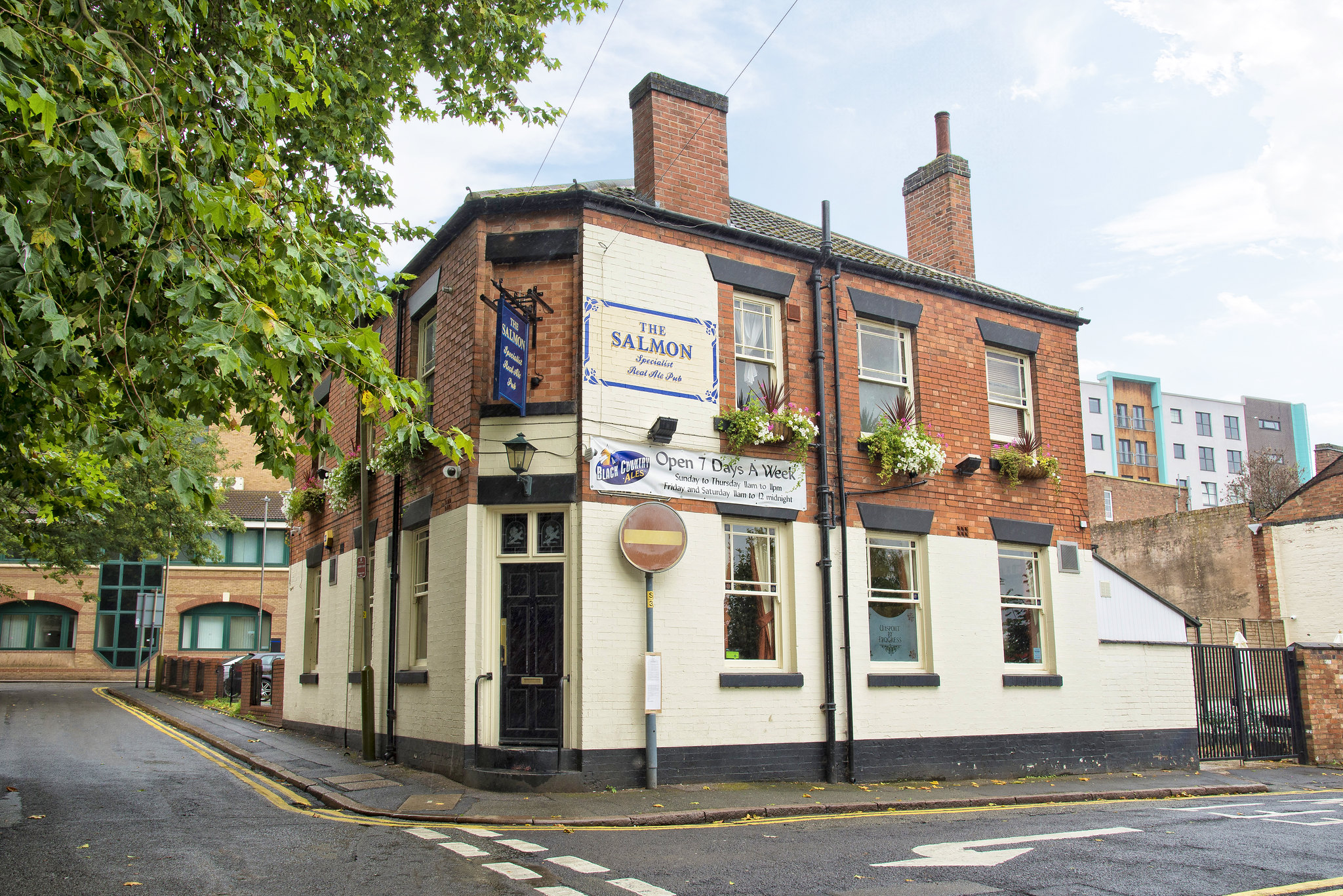 Award winning real ale pubs West Midlands Black Country Ales